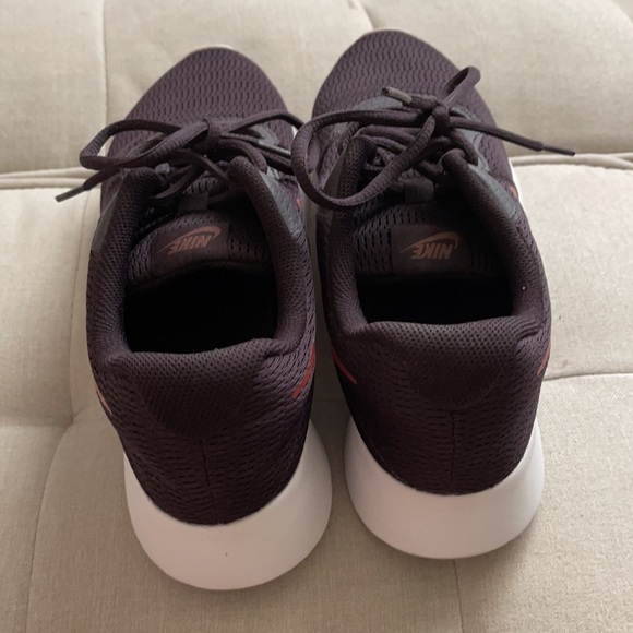 Nike Running Shoes - Picture 4 of 5